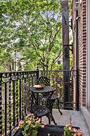 The Historic Blue Moon Hotel - NYC