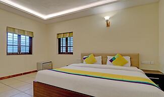 Itsy Hotels Vailankanni Natures Inn