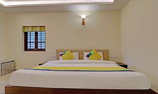 Itsy Hotels Vailankanni Natures Inn