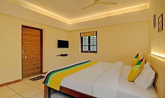 Itsy Hotels Vailankanni Natures Inn