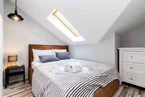 More Apartments na Stanislavskogo 1A  10