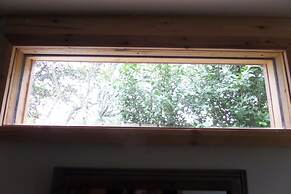 Charming 1-bed Garden Lodge in Boyndie, Banff