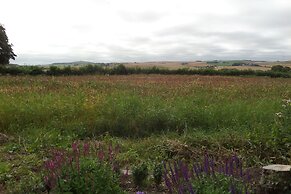 Charming 1-bed Garden Lodge in Boyndie, Banff