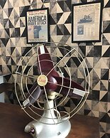 H Hostel Friendly Accommodation