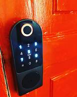 H Hostel Friendly Accommodation