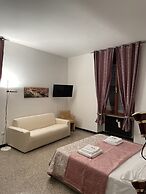 Bra Luxury Rooms & Apartment