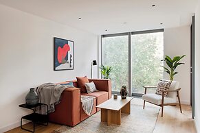 Cove Landmark Pinnacle