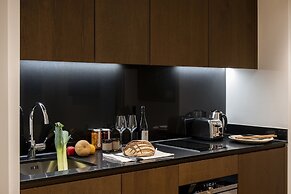 Cove Landmark Pinnacle