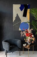 Cove Landmark Pinnacle