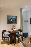 Cove Landmark Pinnacle