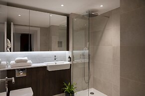 Cove Landmark Pinnacle