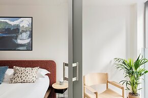 Cove Landmark Pinnacle