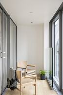 Cove Landmark Pinnacle