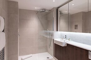 Cove Landmark Pinnacle