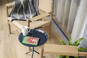 Cove Landmark Pinnacle