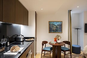 Cove Landmark Pinnacle