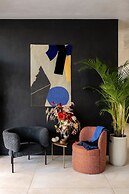 Cove Landmark Pinnacle