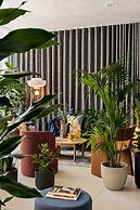 Cove Landmark Pinnacle