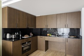 Cove Landmark Pinnacle