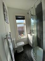 Stunning 4-bed House in Derby