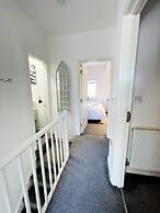 Stunning 4-bed House in Derby