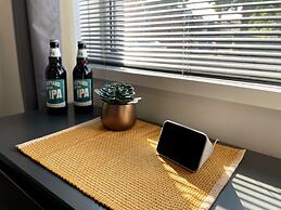 Stunning 4-bed House in Derby