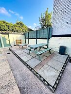 Stunning 4-bed House in Derby