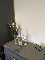 Stunning 4-bed House in Derby