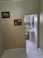 Spacious and Harmonious 2 Bedroomed Apartment