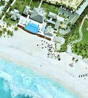 Cana Rock con Vista al Golf