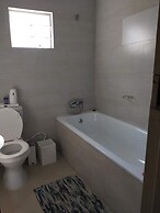 Apartment With 2 Spacious Bedrooms