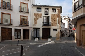 Apartment 4 People in Ground Floor
