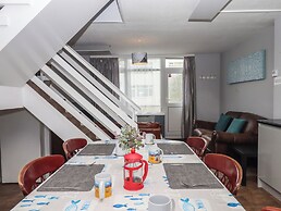 Dolphin Chalet