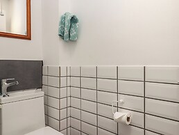 Dolphin Chalet