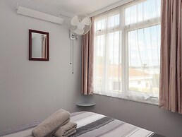 Dolphin Chalet