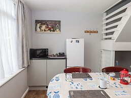 Dolphin Chalet