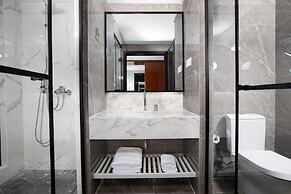 Ramada Encore by Wyndham Qionghai Downtown