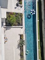 ECO-APARTMENTS LA MARINEDA & HOTEL THALASSA SPORT & SPA