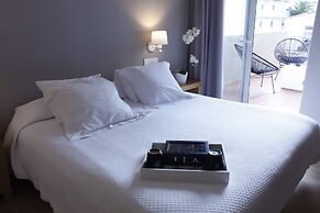 ECO-APARTMENTS LA MARINEDA & HOTEL THALASSA SPORT & SPA