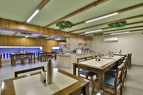 7 Orbit Hotel Surat