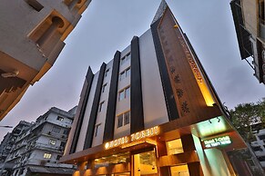 7 Orbit Hotel Surat