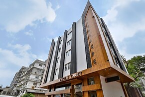 7 Orbit Hotel Surat