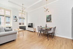 Stylish Apartments City Center Renters