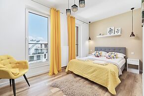 Exclusive Two-level Apartment by Renters