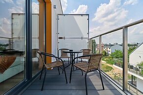 Exclusive Two-level Apartment by Renters