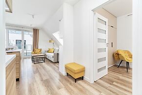 Exclusive Two-level Apartment by Renters