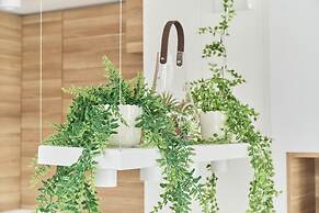 Exclusive Two-level Apartment by Renters