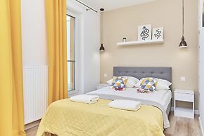 Exclusive Two-level Apartment by Renters