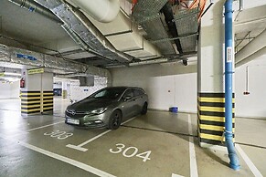 Luxurious Apartments Sky Tower