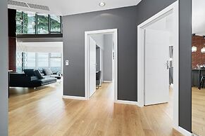 Luxurious Apartments Sky Tower